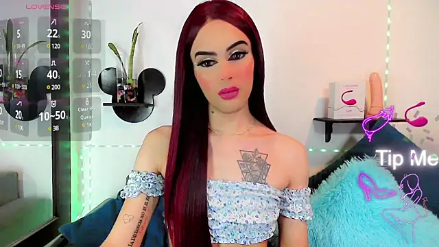 Snapshot of IvanaColizon_BigCock chatting on March 11, 2:51 pm IvanaColizon BigCock online show from March 11, 2:51 pm
