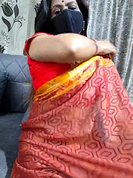Snapshot of Decant_Ruhi143 chatting on September 25, 4:57 pm Decant Ruhi143 online show from September 25, 4:57 pm