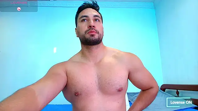 Snapshot of Kal_El_8 chatting on January 16, 10:25 pm Kal El 8 online show from January 16, 10:25 pm