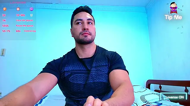 Snapshot of Kal_El_8 chatting on September 24, 9:32 pm Kal El 8 online show from September 24, 9:32 pm
