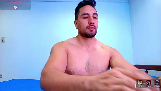 Snapshot of Kal_El_8 chatting on June 19, 10:25 pm Kal El 8 online show from June 19, 10:25 pm