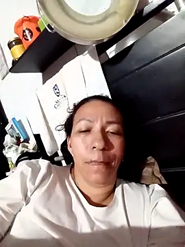 Snapshot of Antonela45 chatting on September 27, 3:56 am Antonela45 online show from September 27, 3:56 am