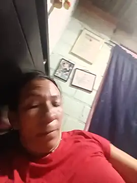 Snapshot of Antonela45 chatting on June 26, 12:05 am Antonela45 online show from June 26, 12:05 am