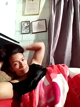 Snapshot of Antonela45 chatting on October 1, 12:16 am Antonela45 online show from October 1, 12:16 am