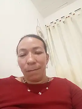 Snapshot of Antonela45 chatting on June 8, 12:27 am Antonela45 online show from June 8, 12:27 am