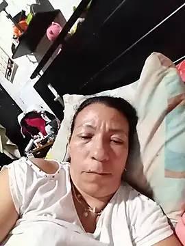Snapshot of Antonela45 chatting on June 27, 12:16 am Antonela45 online show from June 27, 12:16 am
