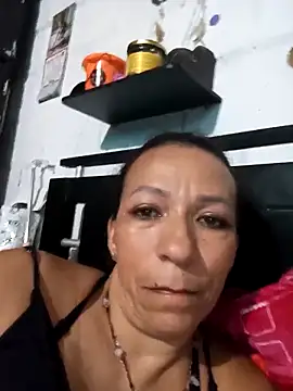 Snapshot of Antonela45 chatting on March 16, 1:17 am Antonela45 online show from March 16, 1:17 am