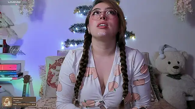 julieta cooper20 online show from December 20, 4:15 am