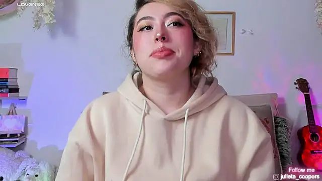 julieta cooper20 online show from April 3, 3:57 am