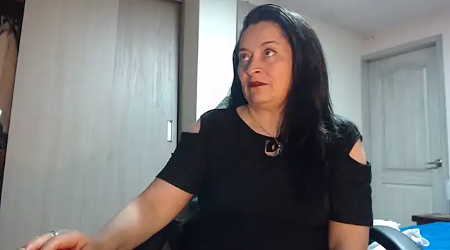 mia florens online show from March 20, 3:13 am