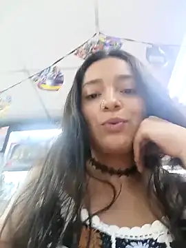 Snapshot of Be_Evil chatting on November 7, 5:39 pm Be Evil online show from November 7, 5:39 pm