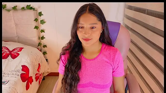 Snapshot of Be_Evil chatting on October 16, 2:20 am Be Evil online show from October 16, 2:20 am