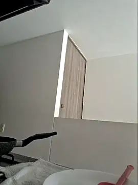 Edmund98 online show from February 26, 2:17 pm