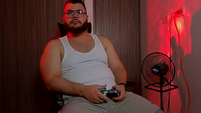 Edmund98 online show from February 28, 4:12 am