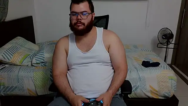 Edmund98 online show from February 25, 2:01 am