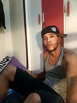 Snapshot of Yerayyaya chatting on October 4, 6:31 pm Yerayyaya online show from October 4, 6:31 pm