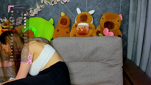 Snapshot of EvaTheHeart chatting on October 11, 1:39 am EvaTheHeart online show from October 11, 1:39 am