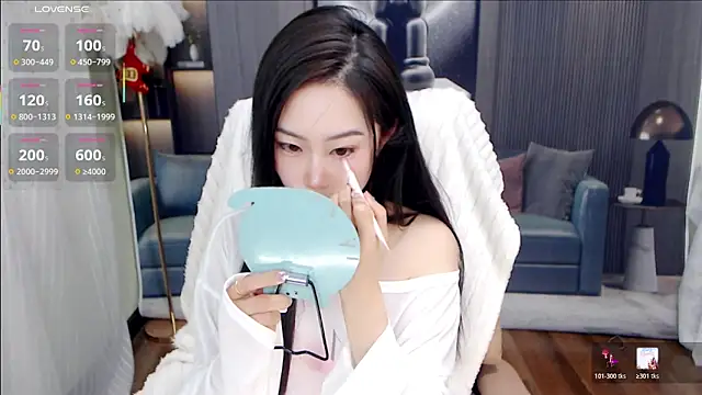 October 10 online show from March 11, 9:58 am