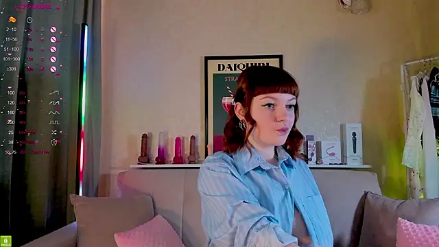 Ashley Nicks online show from February 26, 2:11 am