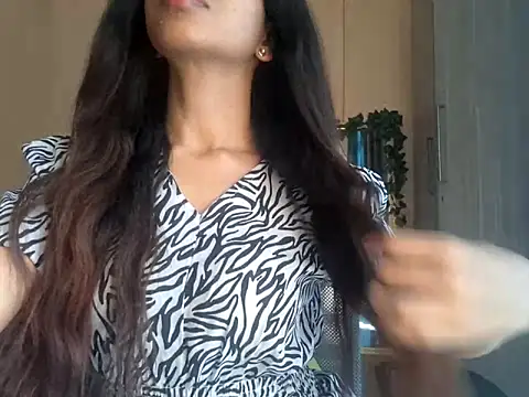 Snapshot of Queen_Ayeshaa chatting on March 14, 9:46 am Queen Ayeshaa online show from March 14, 9:46 am