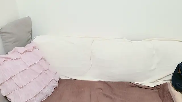 pppYukaqqq online show from November 29, 10:48 am