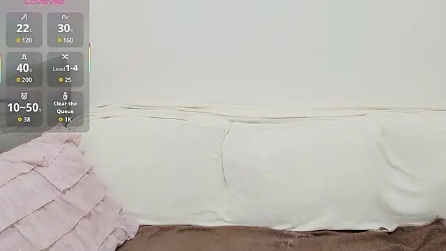 pppYukaqqq online show from October 31, 10:34 am