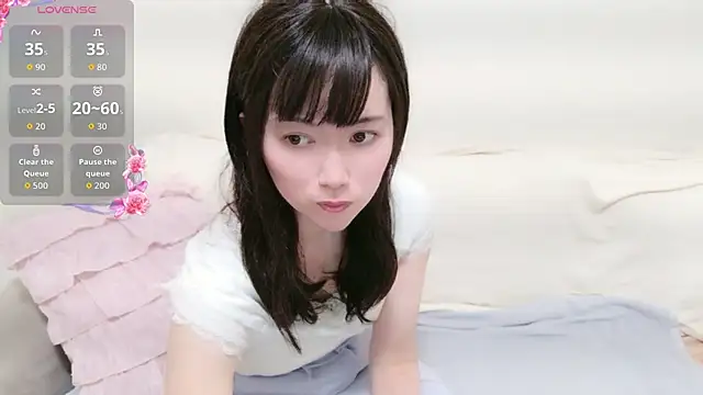 pppYukaqqq online show from June 12, 11:08 am