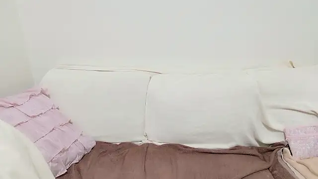 pppYukaqqq online show from February 16, 11:53 am