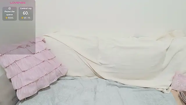 pppYukaqqq online show from April 23, 12:22 pm