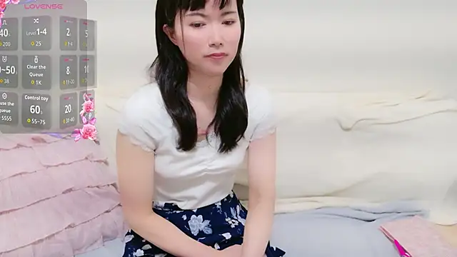 pppYukaqqq online show from July 18, 11:41 am