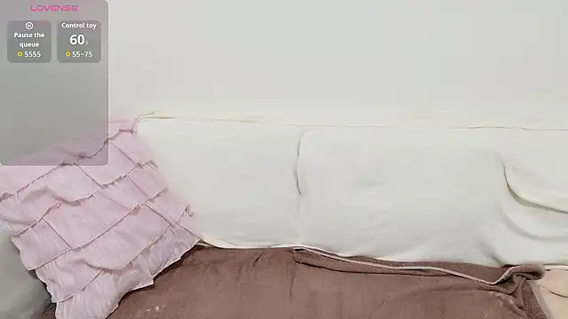 pppYukaqqq online show from April 5, 12:01 pm