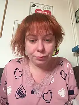 VeraaFlynn online show from March 4, 7:16 am