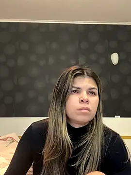 EllyMilf online show from November 25, 9:48 pm