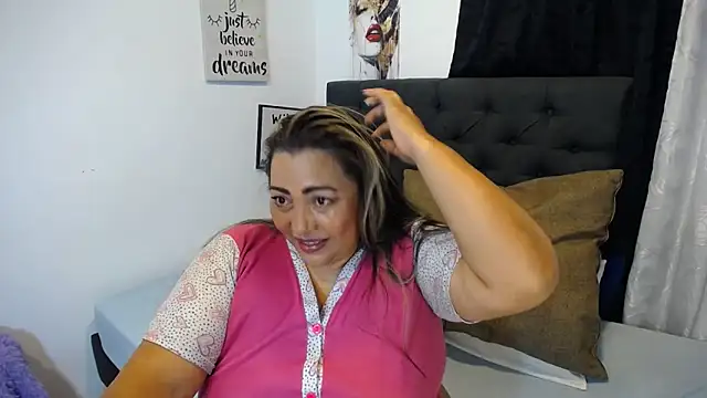dihayara online show from June 19, 3:01 am