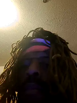 Snapshot of BadazzRXL chatting on November 1, 7:35 am BadazzRXL online show from November 1, 7:35 am