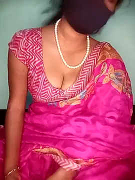 Queen janu1 online show from March 5, 10:10 pm