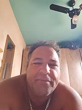 PsalmingPlat online show from April 18, 3:58 pm