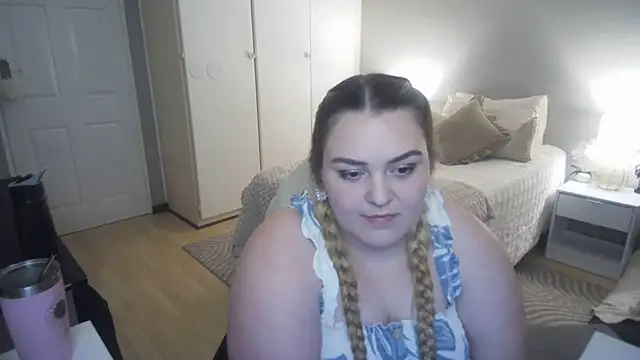 Neytjie online show from November 17, 6:12 pm