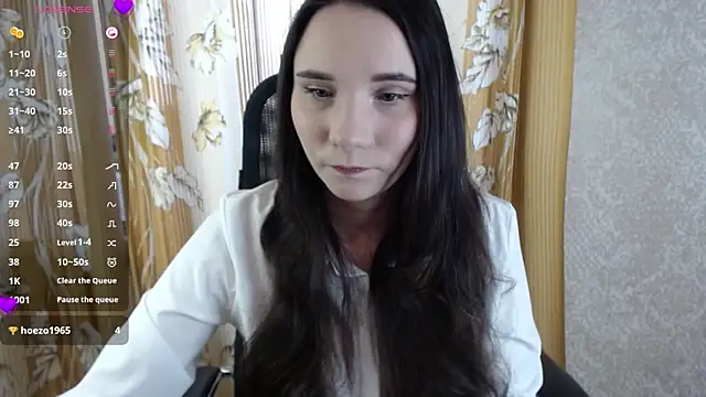 Snapshot of KateForLove chatting on March 10, 10:39 am KateForLove online show from March 10, 10:39 am