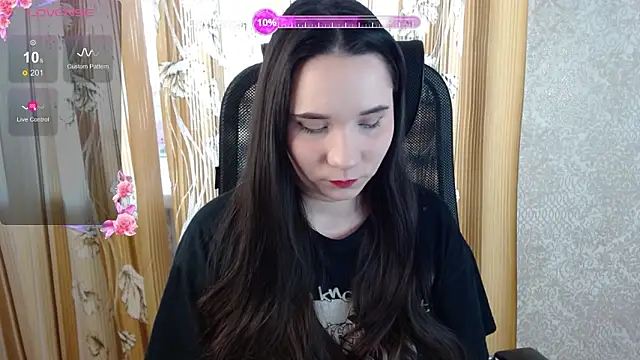 KateForLove online show from March 6, 10:10 am