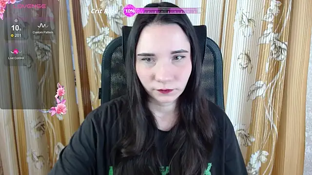 Snapshot of KateForLove chatting on October 21, 12:04 pm KateForLove online show from October 21, 12:04 pm