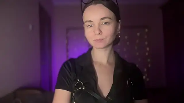 lanaloulou online show from September 14, 11:38 pm