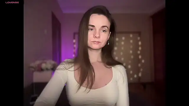 lanaloulou online show from November 30, 12:11 am