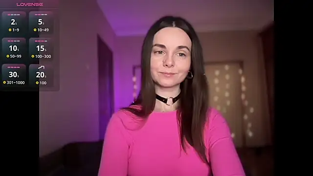 lanaloulou online show from February 6, 1:23 am