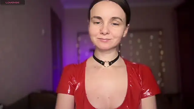 lanaloulou online show from October 22, 9:13 pm