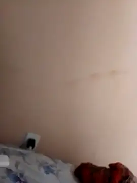 Snapshot of Sandra42 chatting on February 9, 9:51 am Sandra42 online show from February 9, 9:51 am