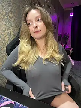 Lina ly online show from May 24, 8:09 pm
