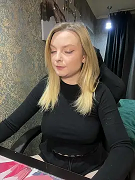 Snapshot of Lina_ly chatting on March 11, 8:20 pm Lina ly online show from March 11, 8:20 pm