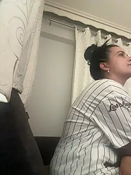 Veronica vato online show from March 14, 9:46 am