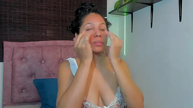 Sasha rd online show from April 18, 1:24 pm